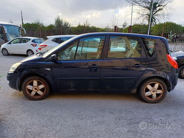 Renault Megane Scenic 1.600 105 cv diesel del 2007