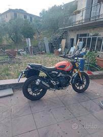 moto scrambler 400 x