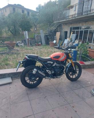 moto scrambler 400 x