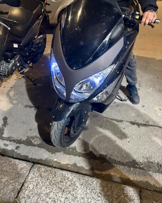 Yamaha t max 500
