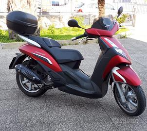 Peugeot geopolis 300