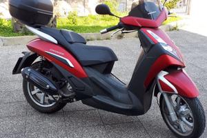 Peugeot geopolis 300