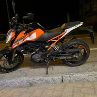 ktm duke 125