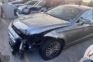 Mercedes CLS 350 incidentata