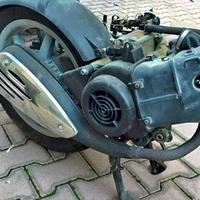 Motore piaggio liberty 125 4 tempi