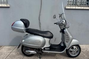 Piaggio Vespa 200 L