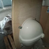 Top bagno con lavabo ad incasso + divano