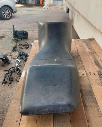 Sella e carburatori per Yamaha TDM 850 3vd