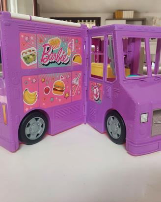 Camper Barbie