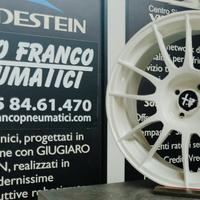 Cerchi in lega alfa romeo mito da 18 bianco
