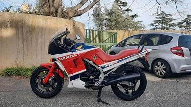 HONDA VF 500 F2 1985
