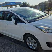 Peugeot 5008 1.6 HDI 7 posti