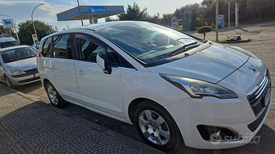 Peugeot 5008 1.6 HDI 7 posti