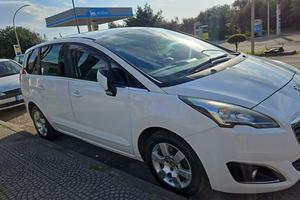 Peugeot 5008 1.6 HDI 7 posti