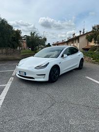 Tesla Model 3 2019 Long Range AWD