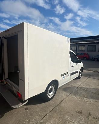 Peugeot partner cella freezer per surgelati