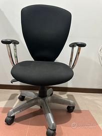 Scrivania + Sedia da Ufficio