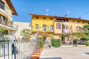 CASA DI CORTE A VILLARBASSE