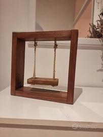 Cornice con altalena 27x27x7