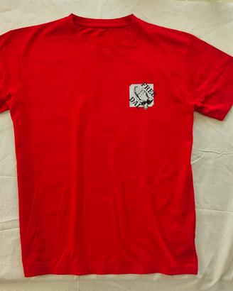 T-shirt rossa Unisex.  "FREEDAL"