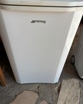 Minifrigo Smeg Sotto-tavolo con Freezer