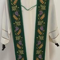 Stola verde con ricamo Eucaristico