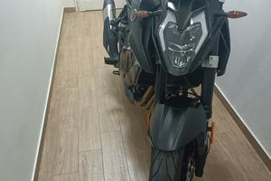  moto naked voge 625 brivido del 2025 . 