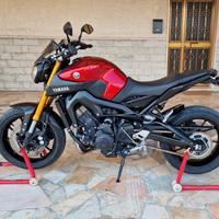 Yamaha mt09 2016