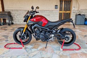 Yamaha mt09 2016