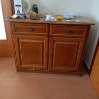 mobili legno massiccio 