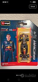 Burago F1  Max Verstappen autografato a mano.