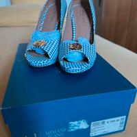 Eleganti scarpe, Armani jeans