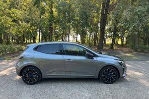 Clio Hybrid 145 cv Esprit Alpine