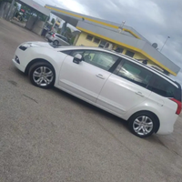 Peugeot 5008 7 posti