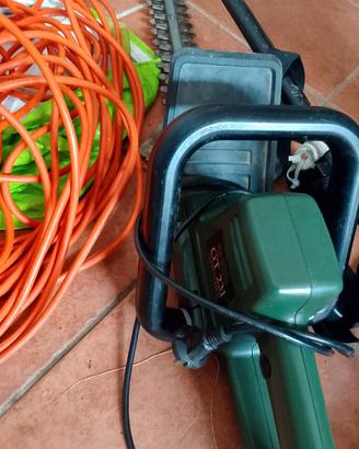 tagliasiepi black deker  elettrico