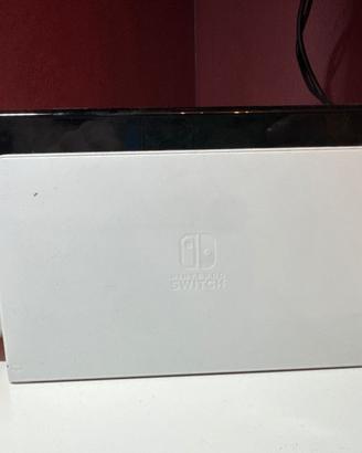 Nintendo Switch  modello Oled