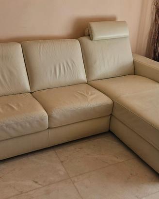 Divano in pelle Poltronesofà con chaise longue