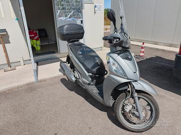 Kymco People 300 GTI Abs
