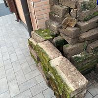 blocchi di tufo