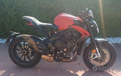 Mv Agusta Dragster 800