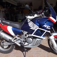 Africa twin 750