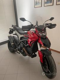 Ducati hyperstrada 939