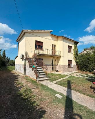 Casa Singola a Due piani