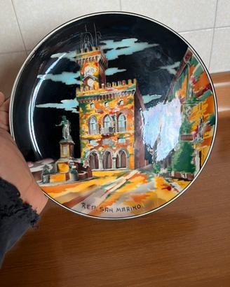 Piatto ornamentale San Marino