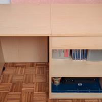 Scrivania richiudibile con ruote