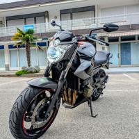Yamaha XJ6 depotenziata A2 ( libretto ) 