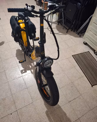 E bike Scrambler Ducati SCR X MAI USATA