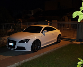 Audi tt 2.0 tfsi quattro 211 cv s-tronic