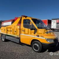 Mercedes Sprinter 413 soccorso stradale con forche
