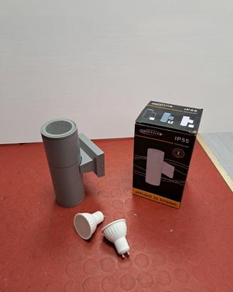 Applique esterno + 2 LED GU10